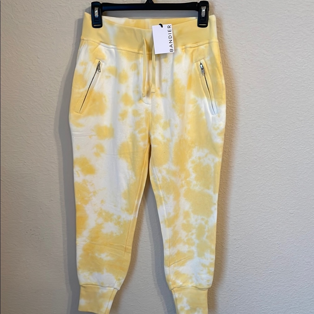 Bandier Sincerely Jules yellow / white tie dye Joggers. NEW w/tags